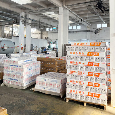 Harga yang bagus 1.26*202M Film laminasi dingin tanpa dasar tahan suhu tinggi viskositas tinggi on line